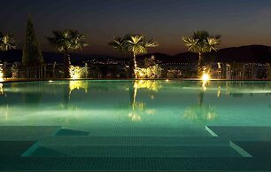 Valis Resort
