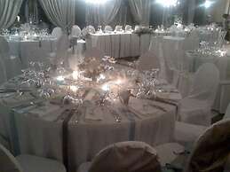 Valis Resort
