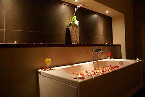 Valis Resort