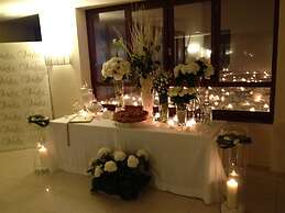 Valis Resort