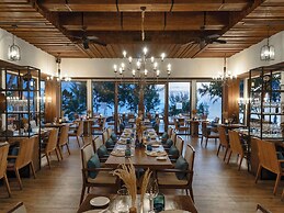 Pullman Phuket Arcadia Naithon Beach