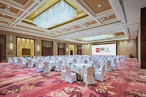 Holiday Inn Resort Chaohu Hot Spring by IHG