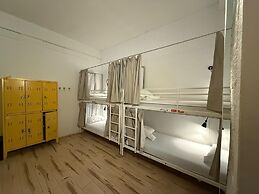 QUO Milano - Hostel