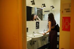 QUO Milano - Hostel