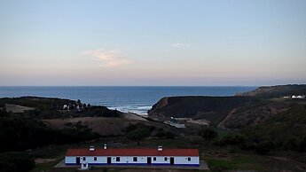 Monte Carvalhal da Rocha - Campground
