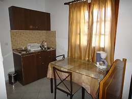 Captain's Suites
