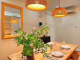 Ladoll Service Apartment