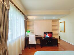 Ladoll Service Apartment