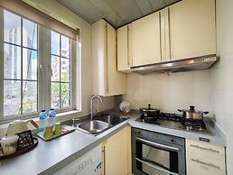 Ladoll Service Apartment
