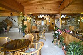 Elysso Hotel