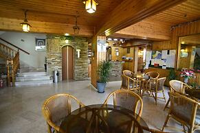 Elysso Hotel