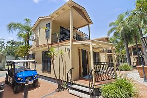 Ashmore Palms Holiday Village