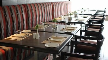 Savoy Suites Manesar