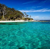 Huskisson Hotel