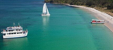 Huskisson Hotel