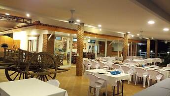 Armonia Village Resort and Spa