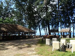 Lanta Palm Beach Resort