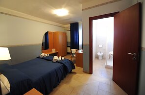 Santa Lucia Hotel