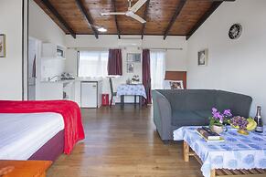 Grange Motel