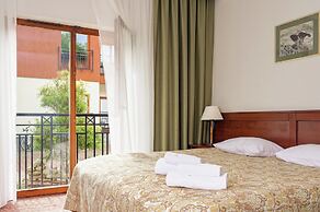 Regina Hotel