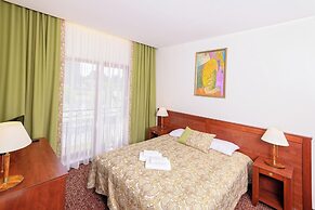 Regina Hotel