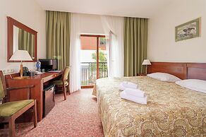 Regina Hotel