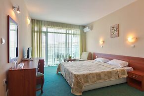 L&B Hotel