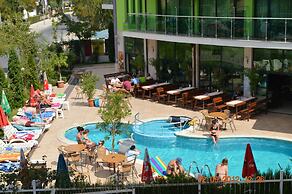 L&B Hotel
