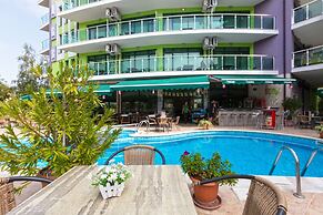 L&B Hotel
