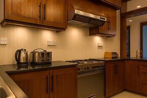 Unique Towers Luxury Boutique Suites