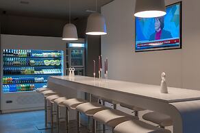 8Piuhotel