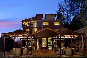 Golden Tulip Srinagar