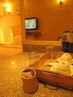 Hotel Mirage
