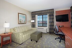 Hampton Inn and Suites Astoria