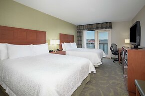 Hampton Inn and Suites Astoria