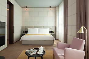 Hotel Cafe Royal, London