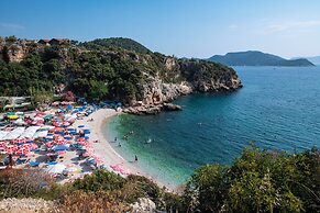 Saylam Suites