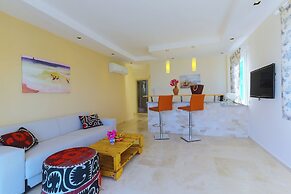 Saylam Suites