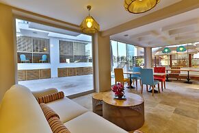 Saylam Suites