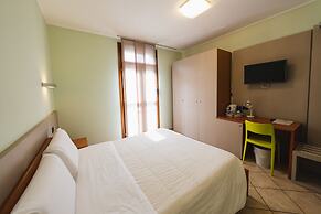 Hotel Parini