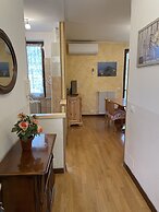 Hotel Diffuso Il Portichetto sulla collina a Vezio Perledo