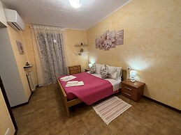 Hotel Diffuso Il Portichetto sulla collina a Vezio Perledo