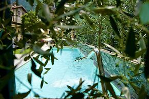 Hotel Diffuso Il Portichetto sulla collina a Vezio Perledo