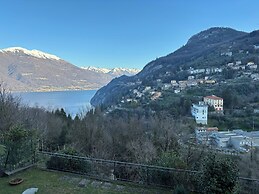 Hotel Diffuso Il Portichetto sulla collina a Vezio Perledo