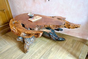 Hotel Diffuso Il Portichetto sulla collina a Vezio Perledo