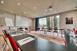 KYRIAD PRESTIGE MULHOUSE - Basel