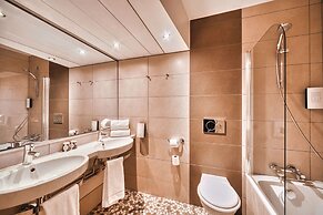 KYRIAD PRESTIGE MULHOUSE - Basel