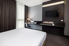 Best Western Premier CHC Airport