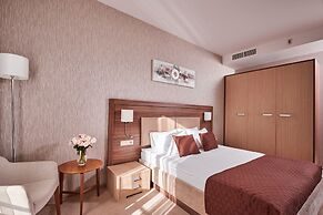 Ovis Hotel