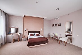 Ovis Hotel